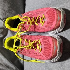 Hoka One One Clifton Womens Size 9.5 Excellent Condition